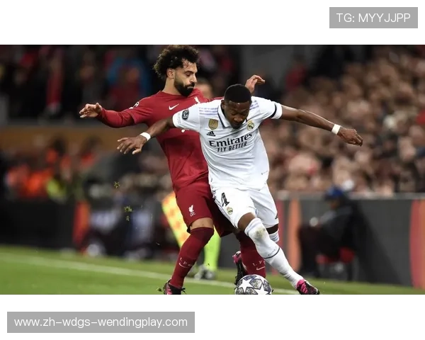 欧冠赛事中球队如何避免掉入欧联杯的战术探讨